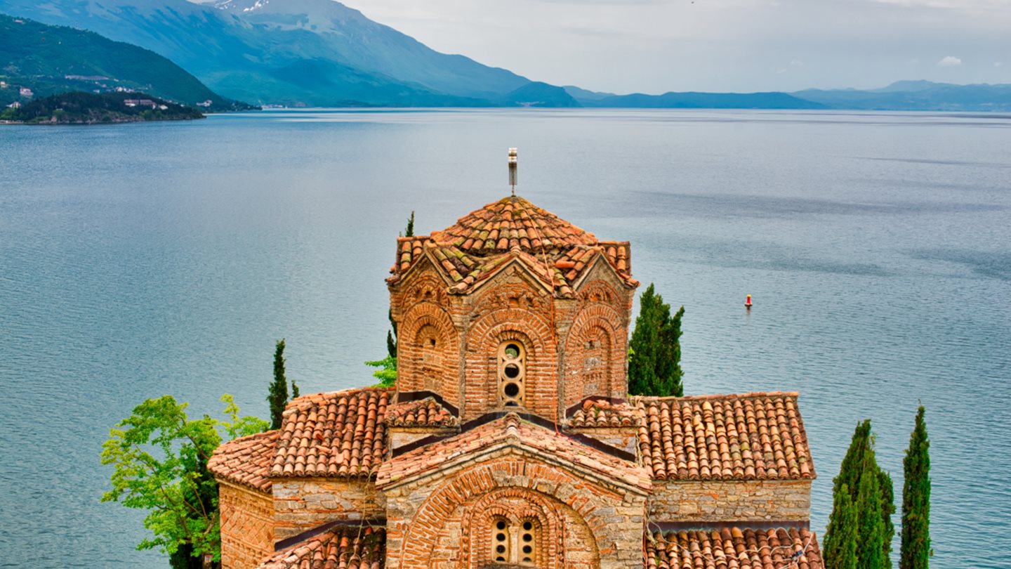 More u brdima: Ohridsko jezero