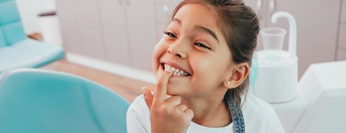 Spriječiti karijes: Kada otići dječjem zubaru?