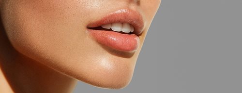 Lip Tint i ostalo: trendovi za usne za proljeće 2025. 