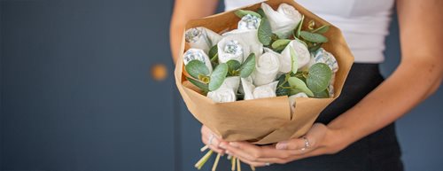 Torta od pelena na drugačiji način: kako izraditi buket od pelena 