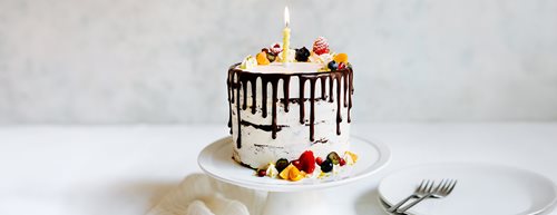 Recept za rođendansku tortu: mini čokoladna torta s limunskim frostingom