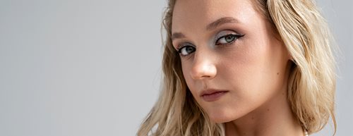 Ovo su novi make up trendovi za jesen 2026.