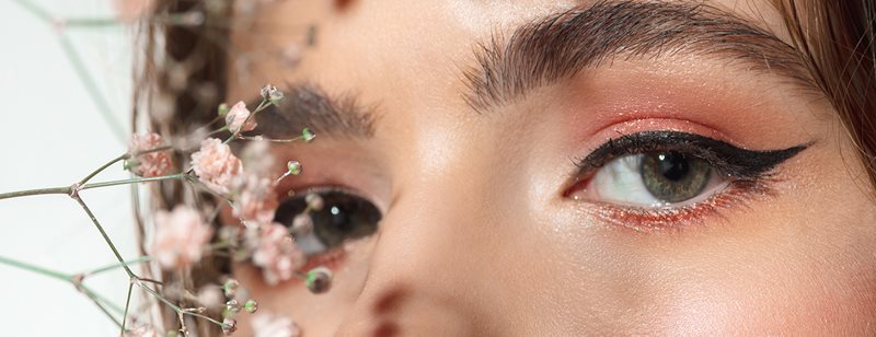 Ovo su trendovi za make up 2025. 